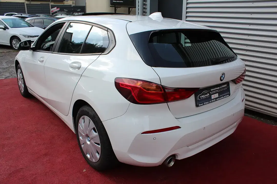 BMW 116 - Thumbnail 9