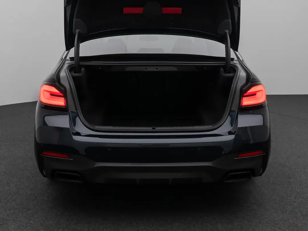 BMW 550 - Thumbnail 13
