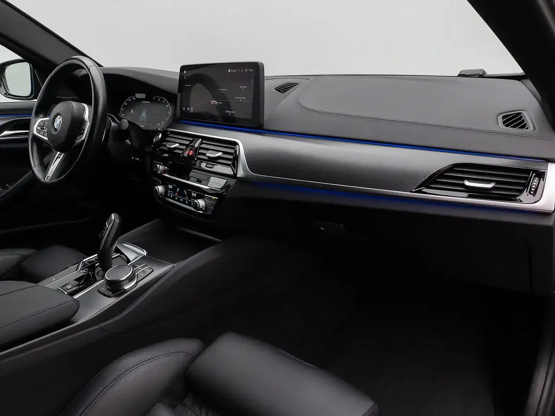 BMW 550 - Thumbnail 23