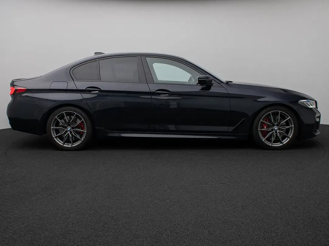 BMW 550 - Thumbnail 5