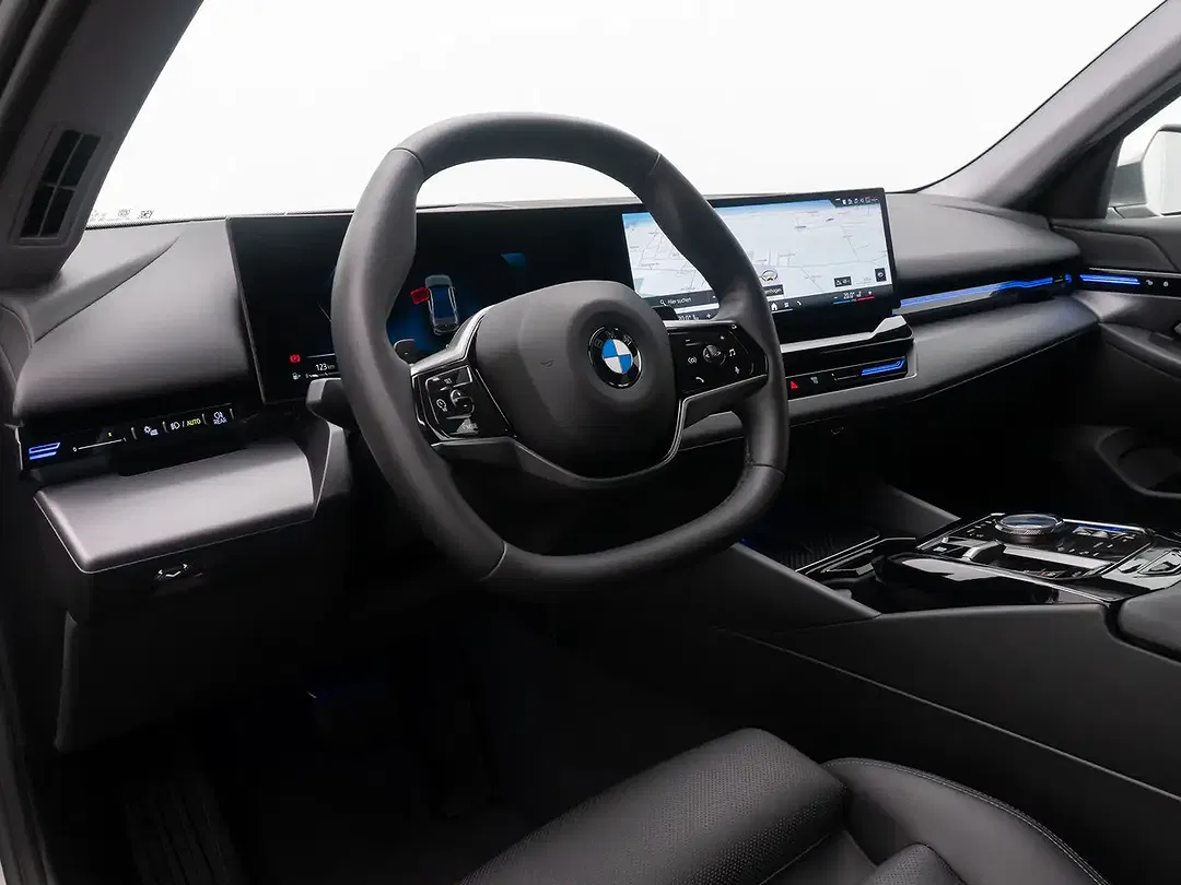 BMW 520 - Thumbnail 20