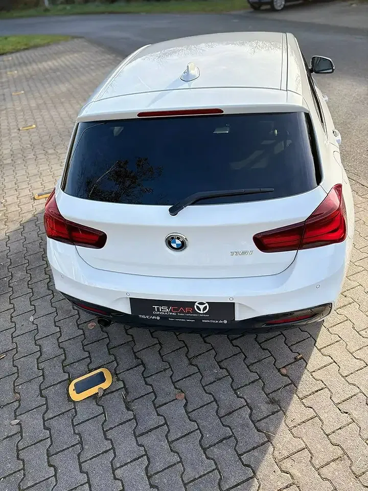 BMW 118 - Thumbnail 6