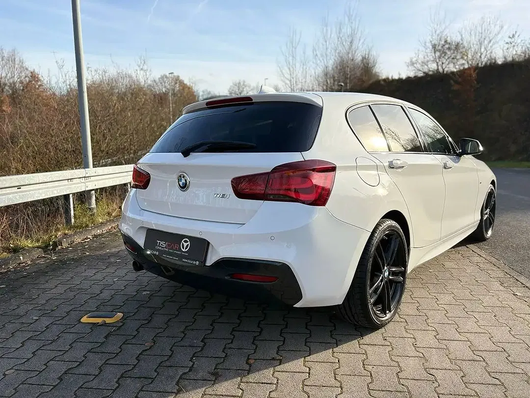 BMW 118 - Thumbnail 8