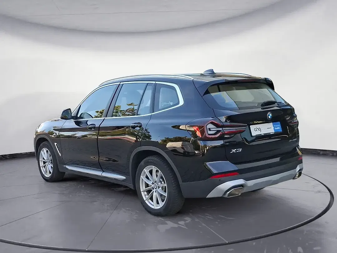 BMW X3 - Thumbnail 4