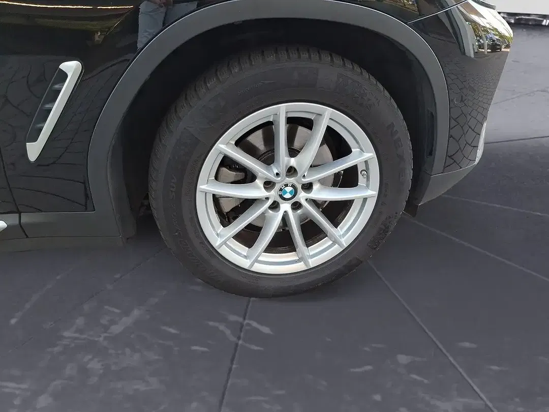 BMW X3 - Thumbnail 7