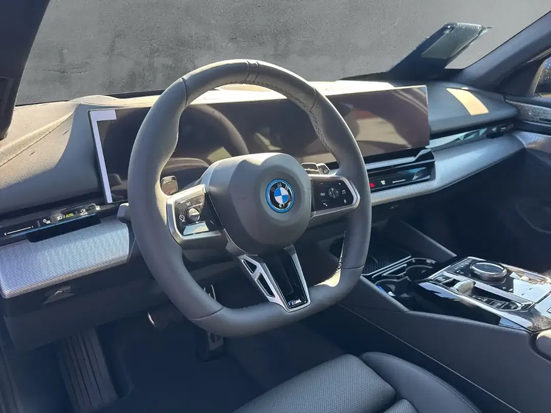 BMW 530 - Thumbnail 9