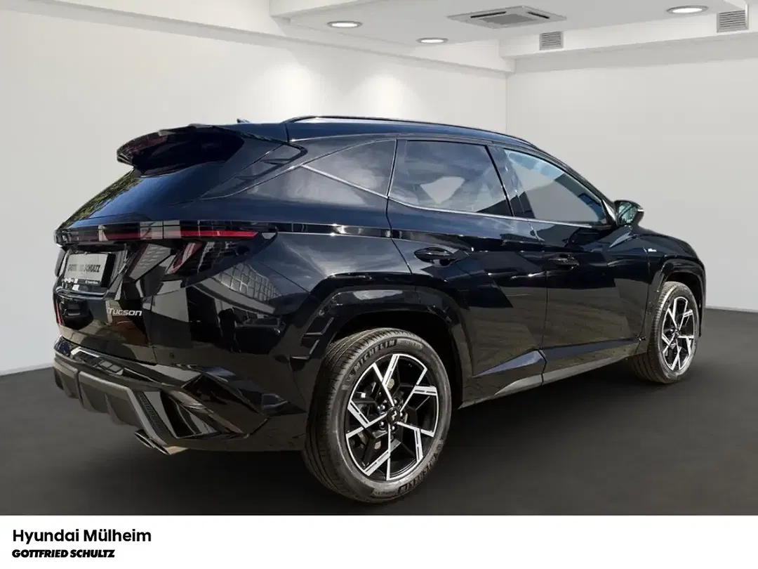 Hyundai TUCSON - Thumbnail 3
