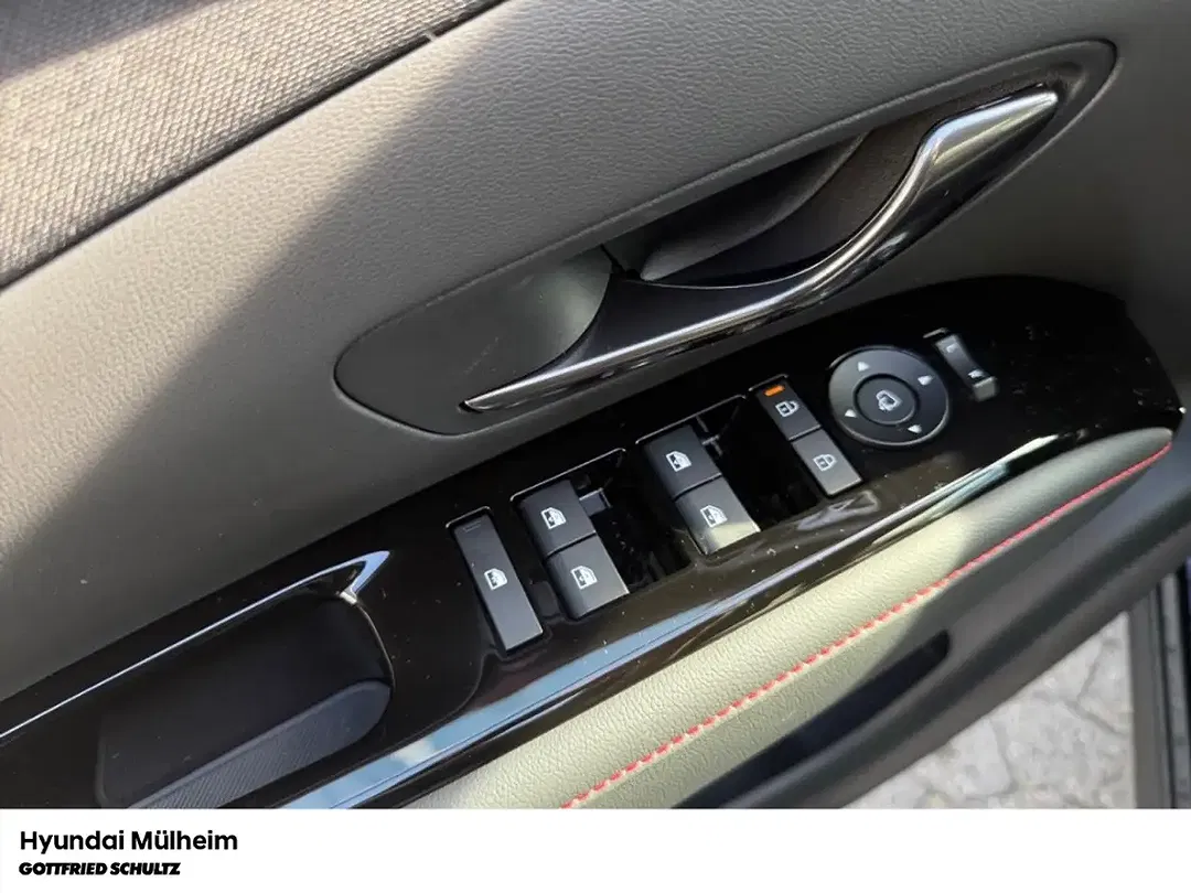 Hyundai TUCSON - Thumbnail 9
