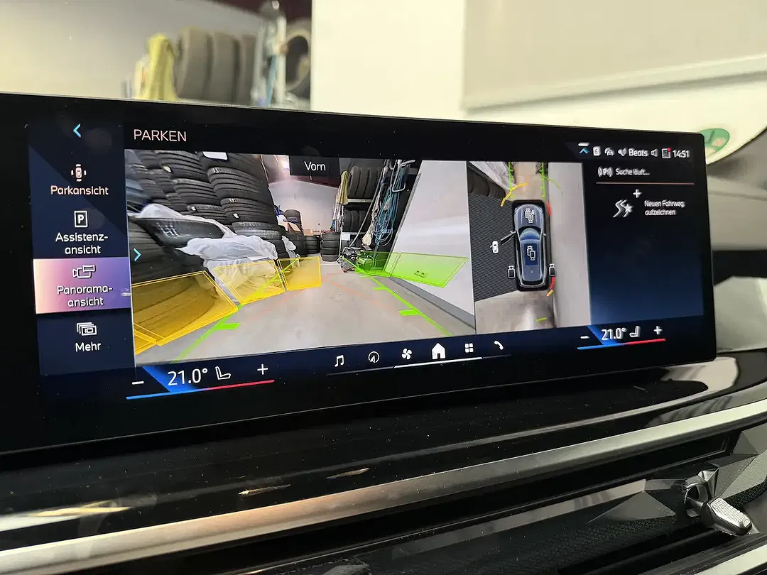 BMW X5 - Thumbnail 10