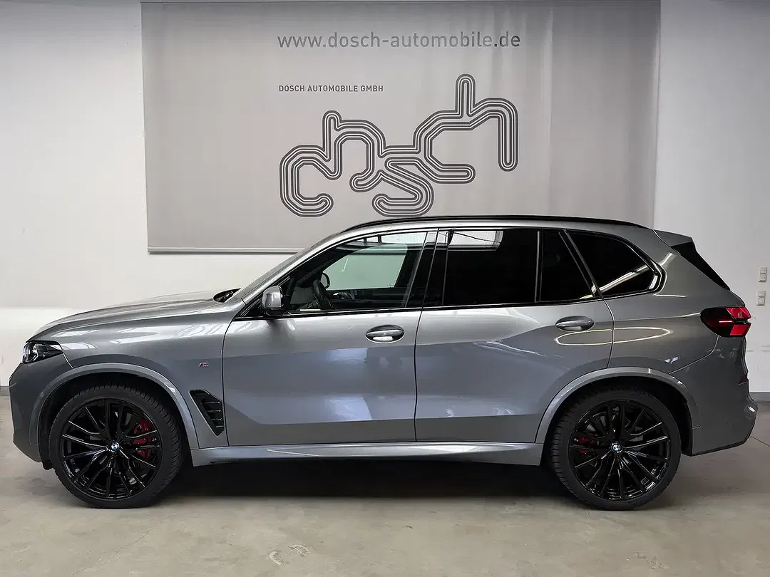 BMW X5 - Thumbnail 2
