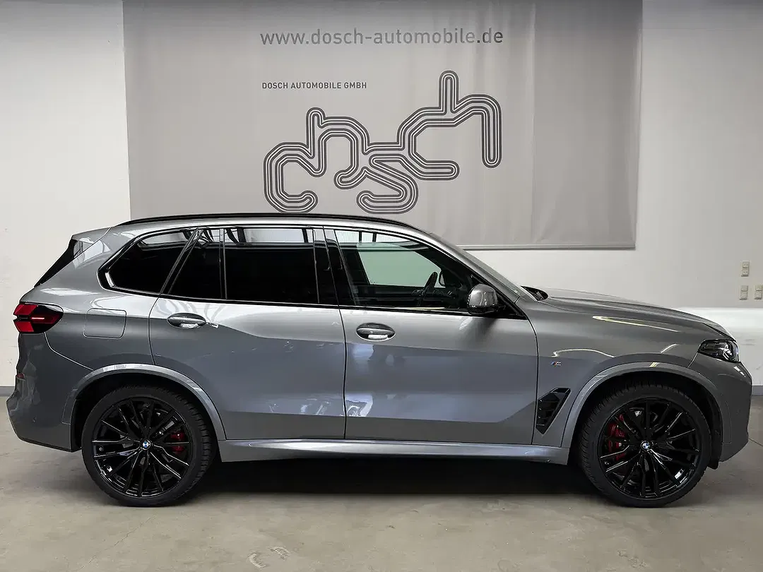 BMW X5 - Thumbnail 3