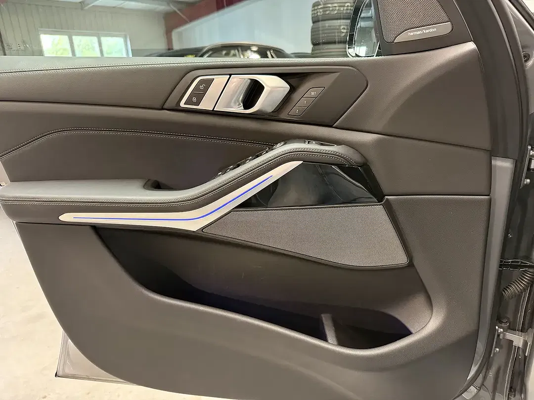 BMW X5 - Thumbnail 8