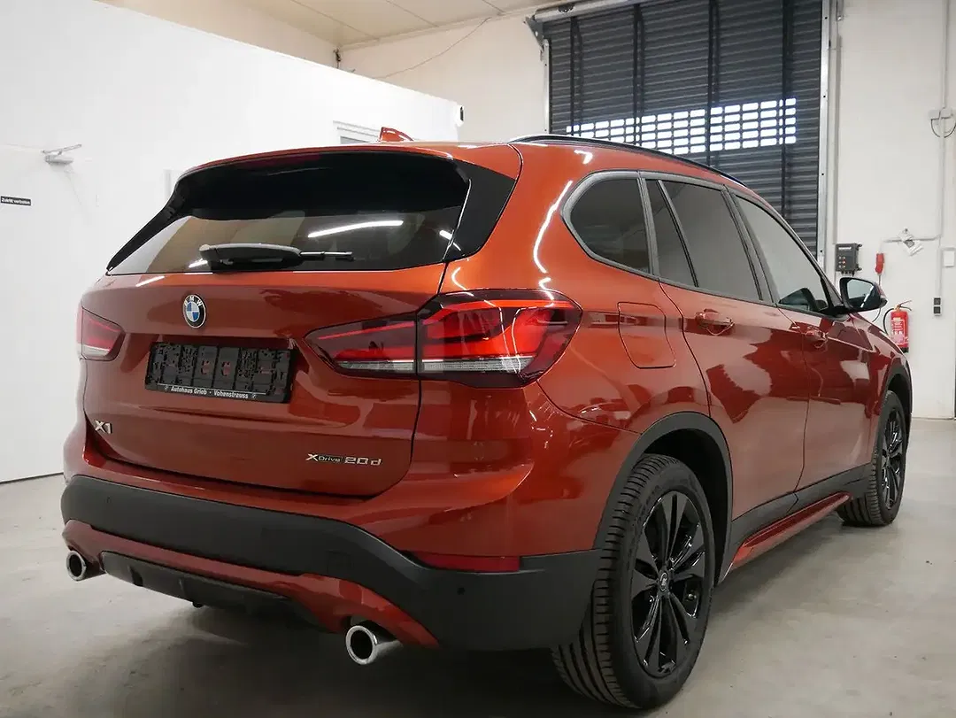 BMW X1 - Thumbnail 4