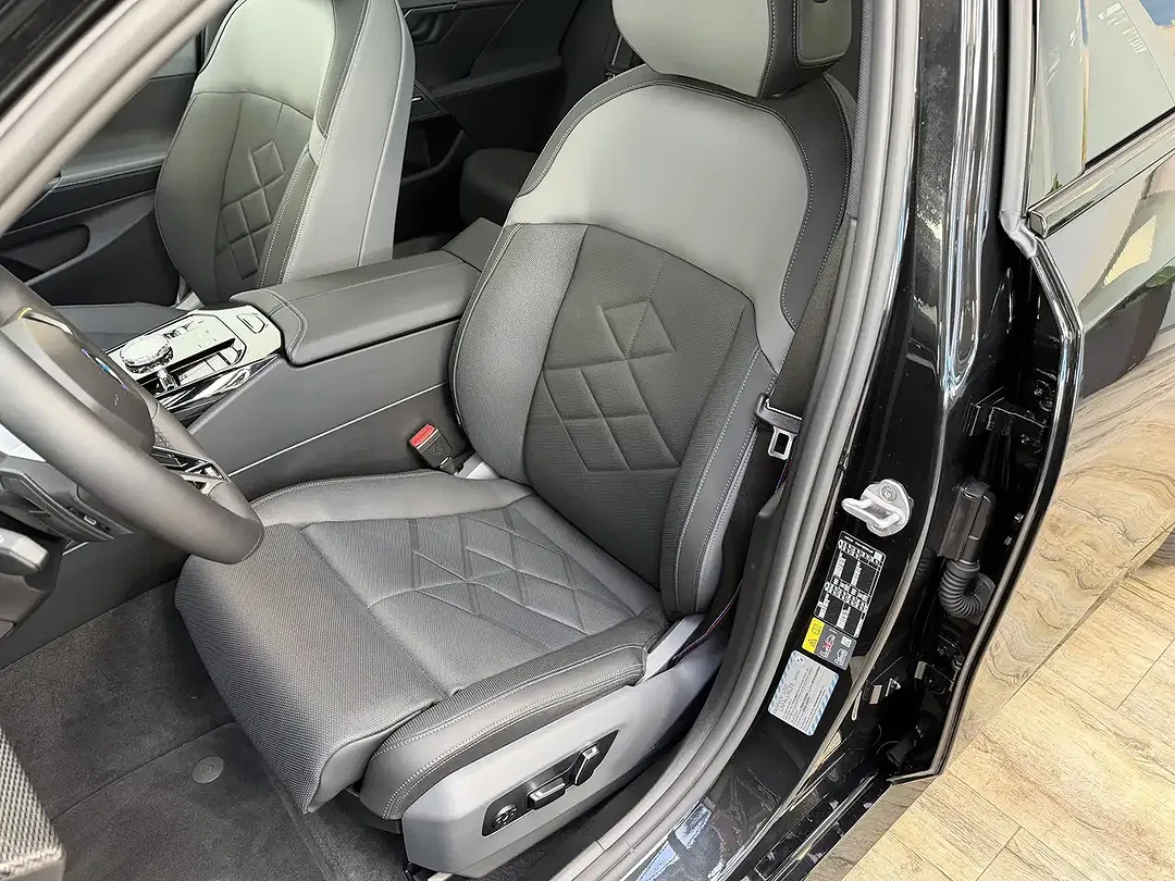 BMW 550 - Thumbnail 13