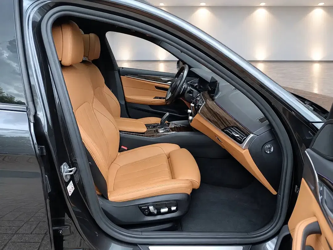 BMW 520 - Thumbnail 15