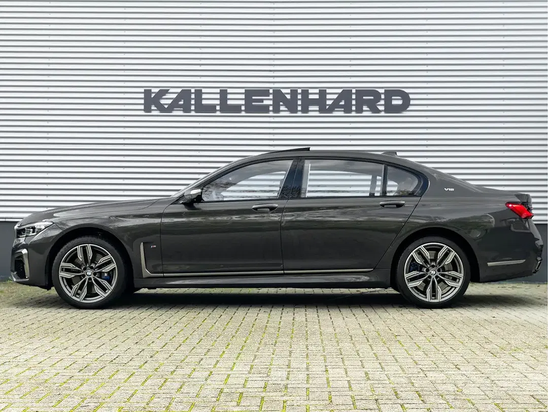BMW 760 - Thumbnail 7