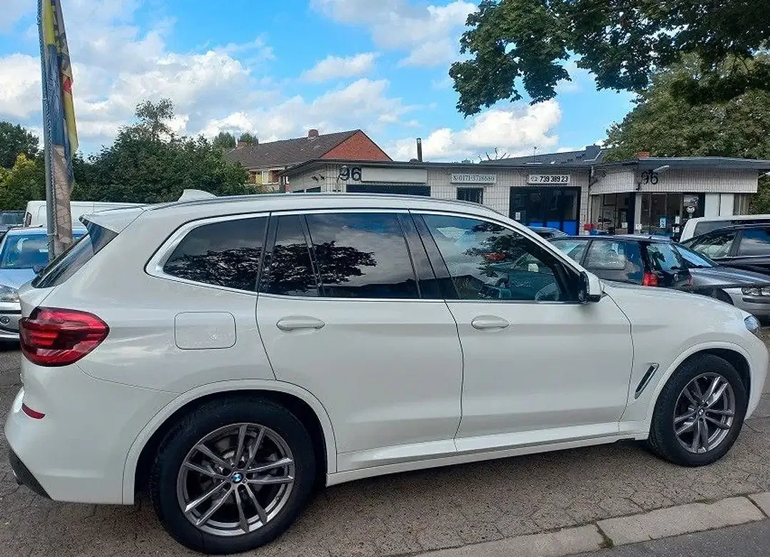 BMW X3 - Thumbnail 10