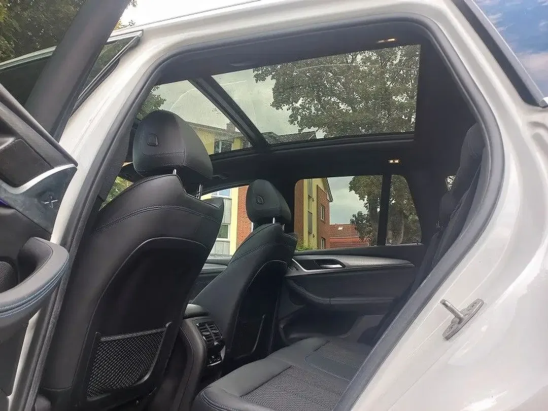 BMW X3 - Thumbnail 22