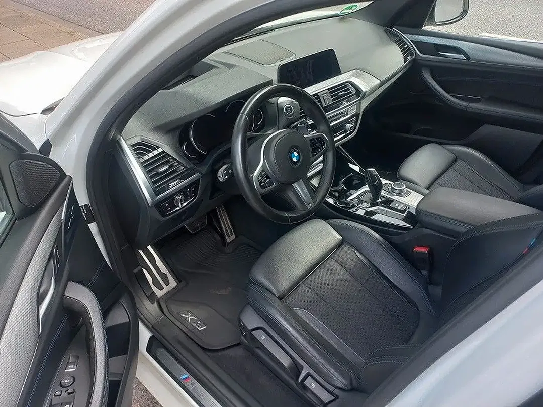 BMW X3 - Thumbnail 24