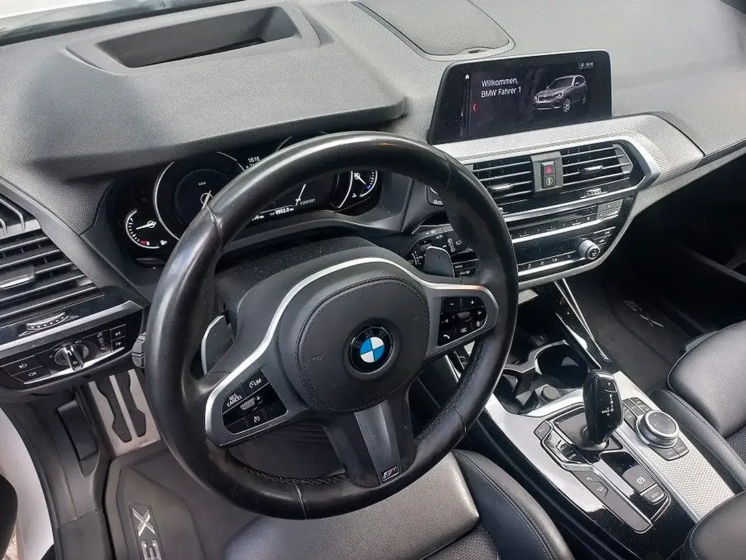 BMW X3 - Thumbnail 26