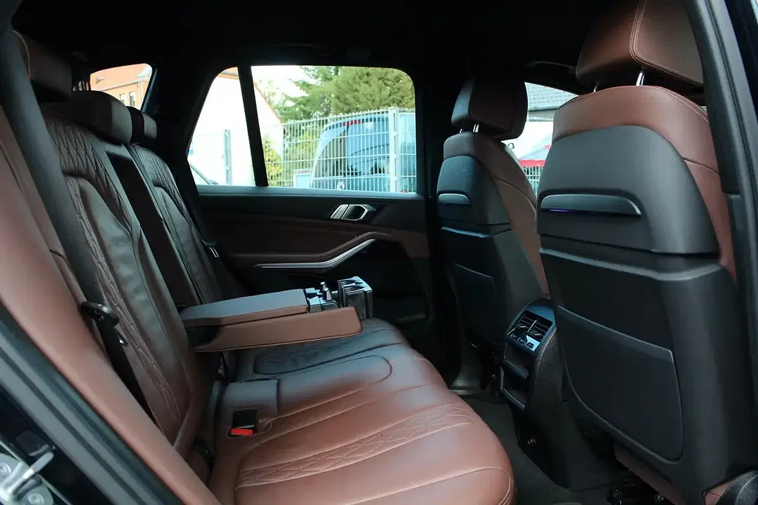 BMW X5 - Thumbnail 17