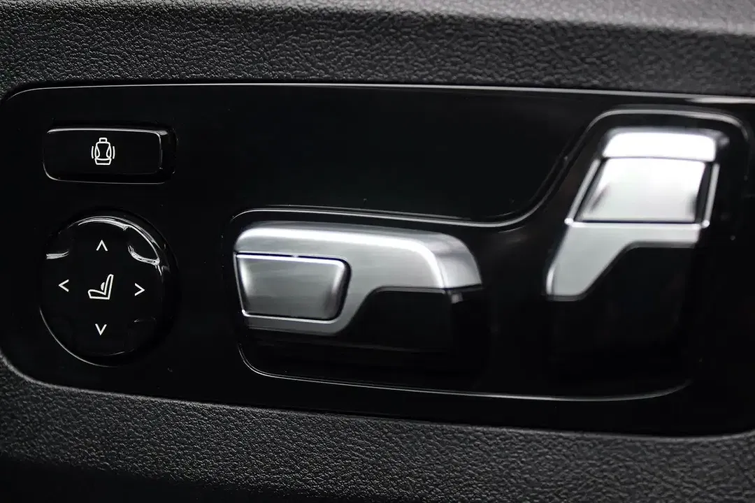 BMW X5 - Thumbnail 23