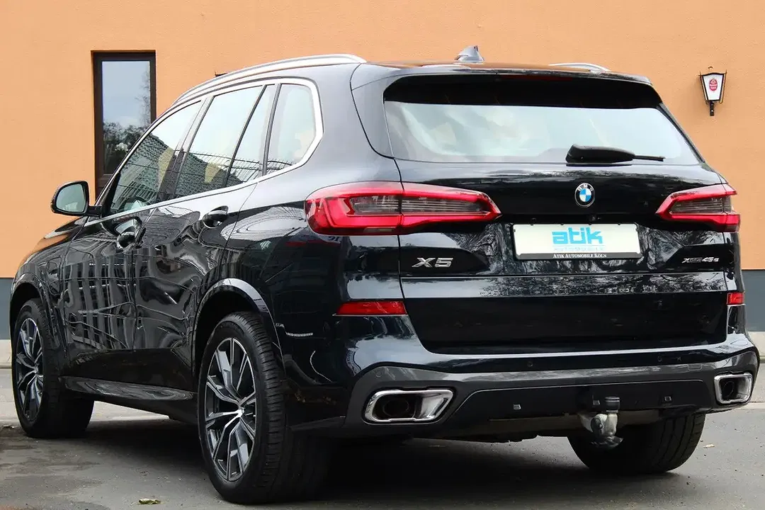 BMW X5 - Thumbnail 3