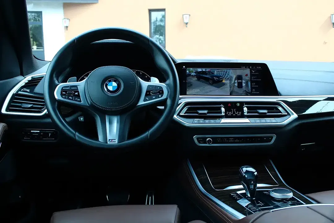 BMW X5 - Thumbnail 7