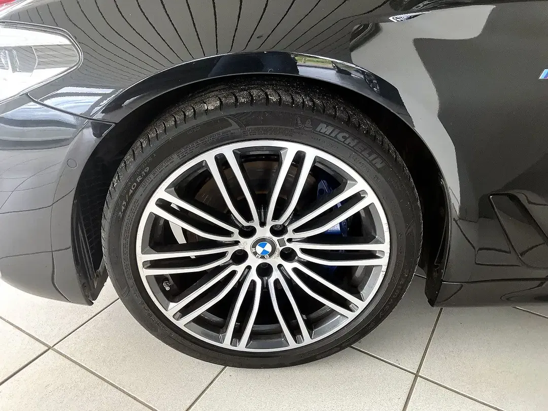 BMW 530 - Thumbnail 13