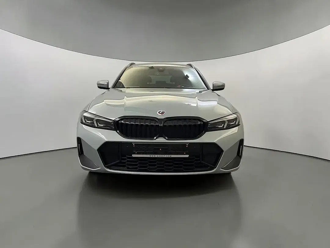 BMW 318 - Thumbnail 2