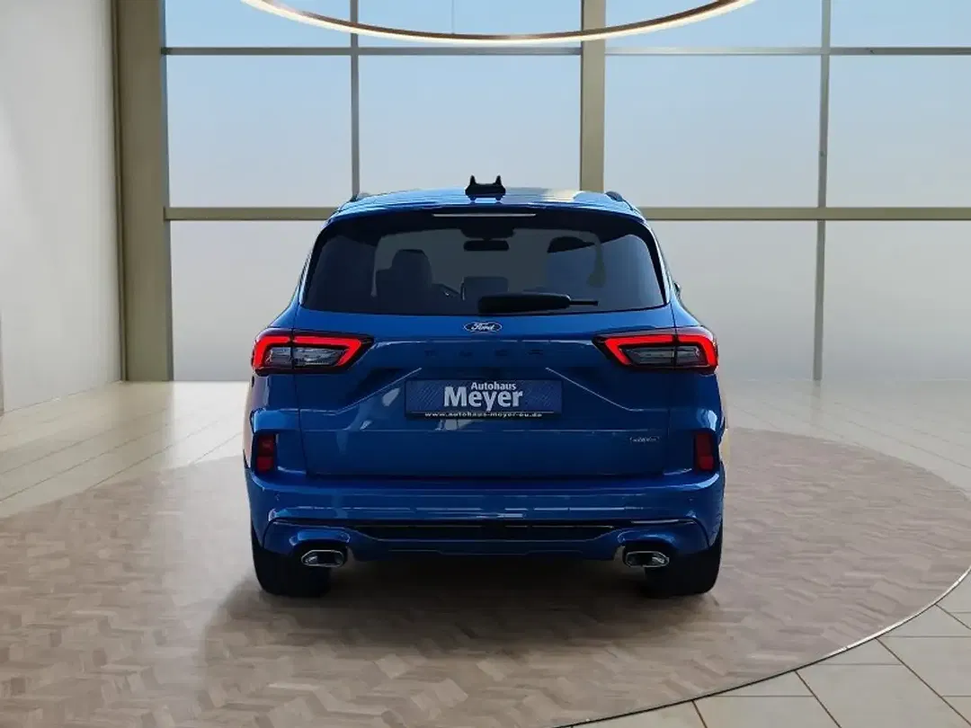 Ford Kuga - Thumbnail 4