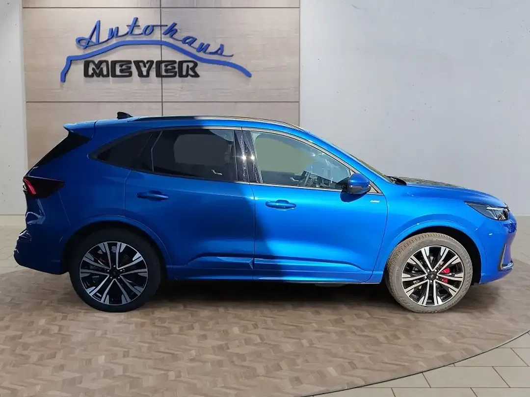 Ford Kuga - Thumbnail 6