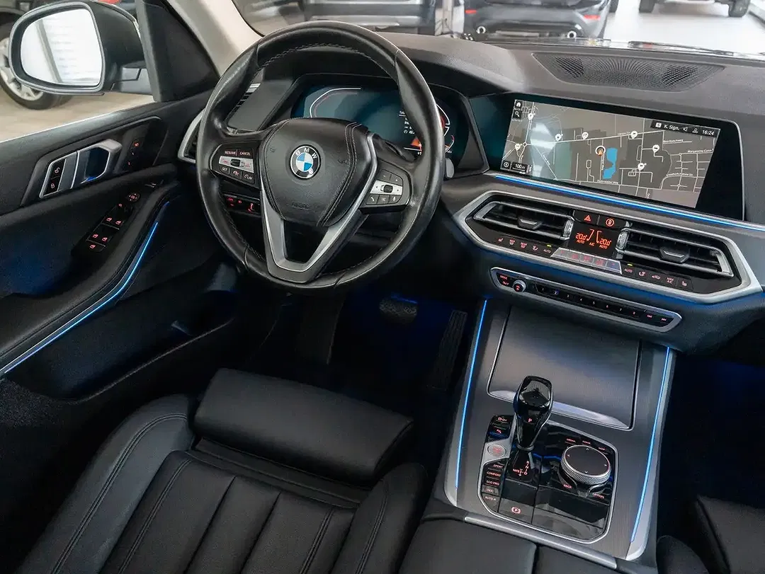BMW X5 - Thumbnail 11