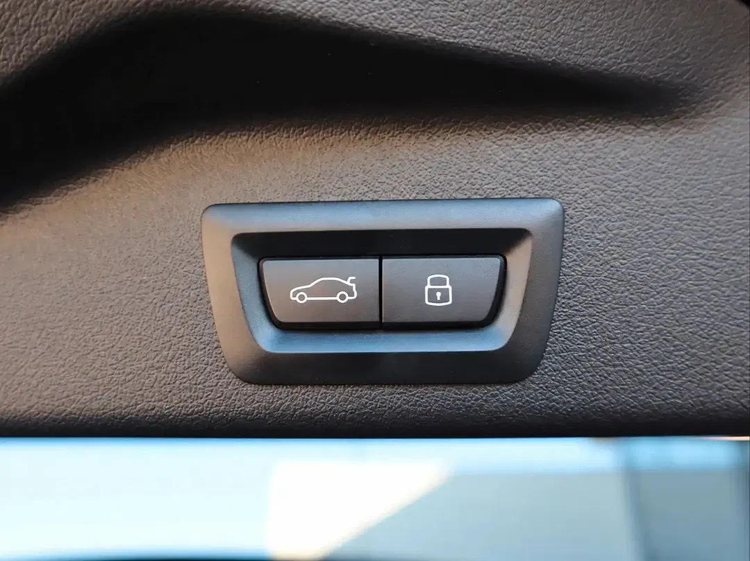 BMW X5 - Thumbnail 16