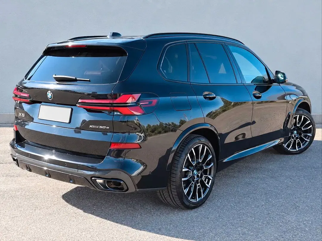 BMW X5 - Thumbnail 3