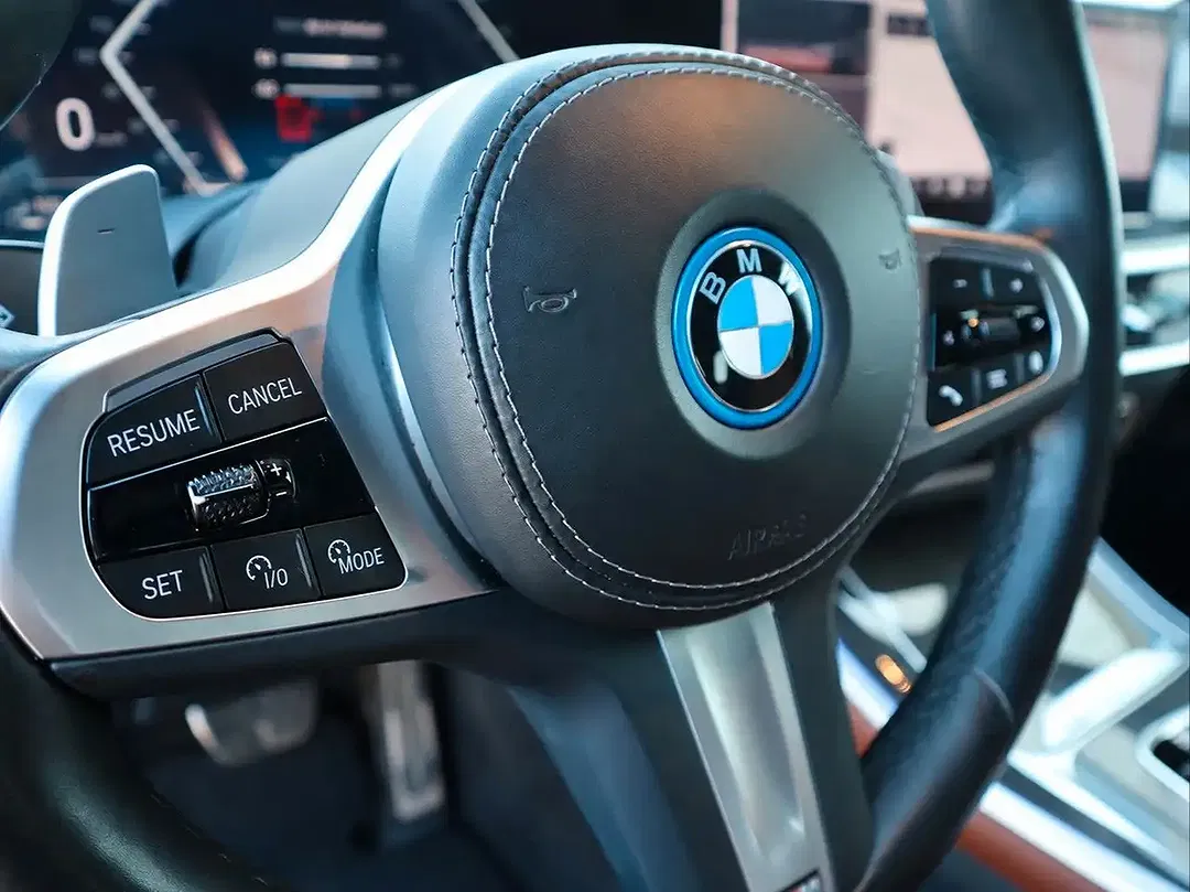 BMW X5 - Thumbnail 8