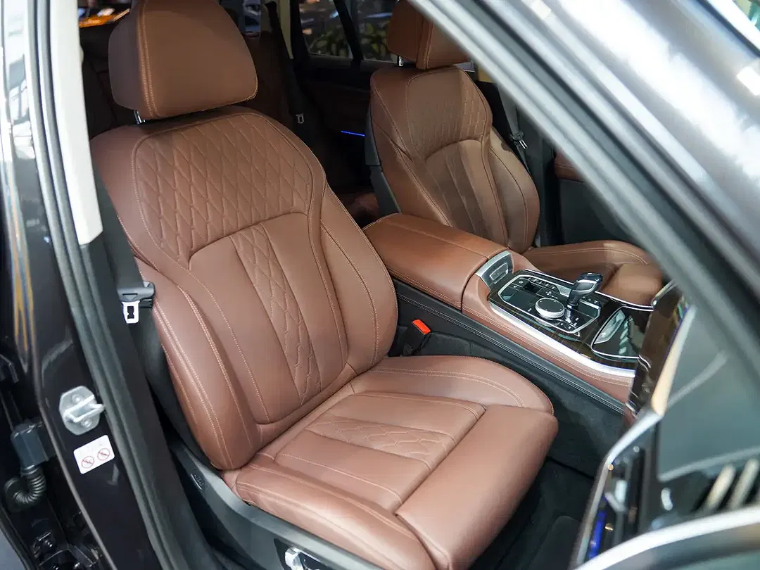 BMW X5 - Thumbnail 10