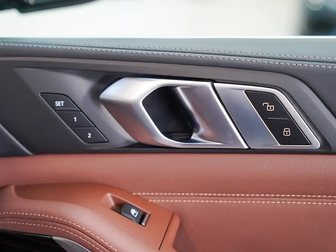 BMW X5 - Thumbnail 13