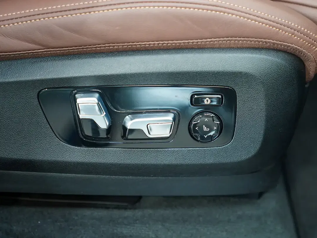 BMW X5 - Thumbnail 15
