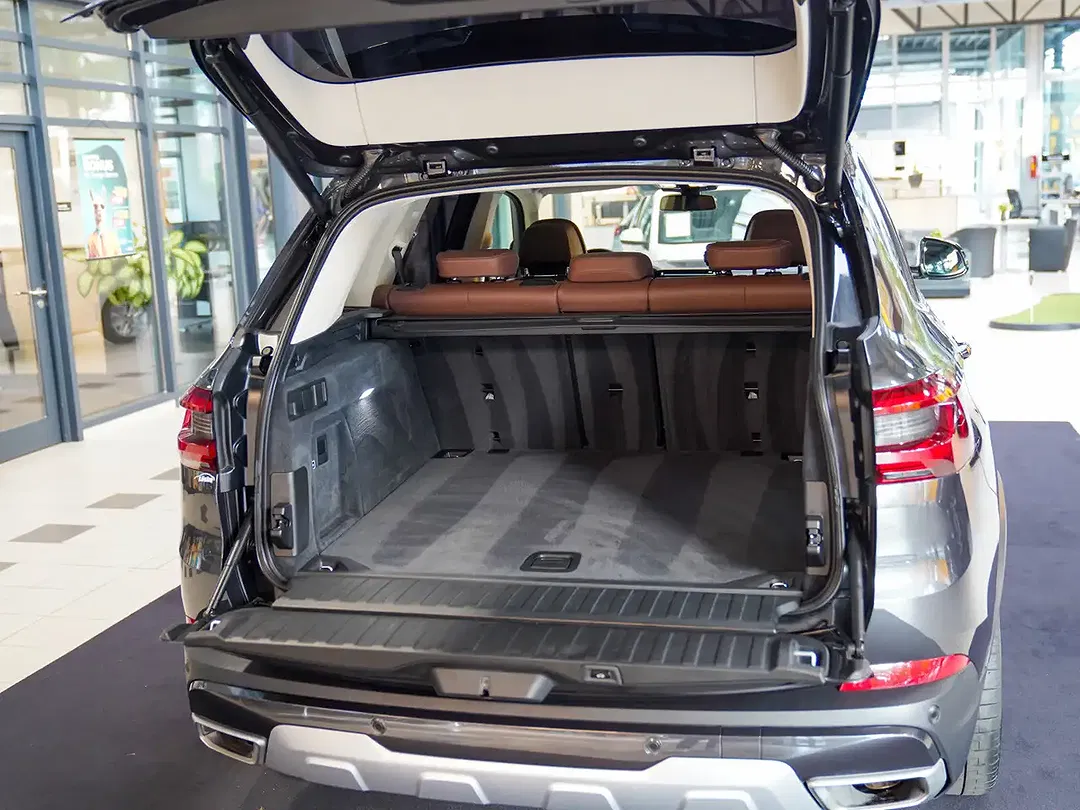 BMW X5 - Thumbnail 6