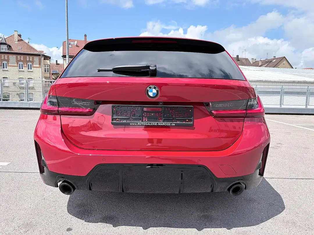 BMW 320 - Thumbnail 6