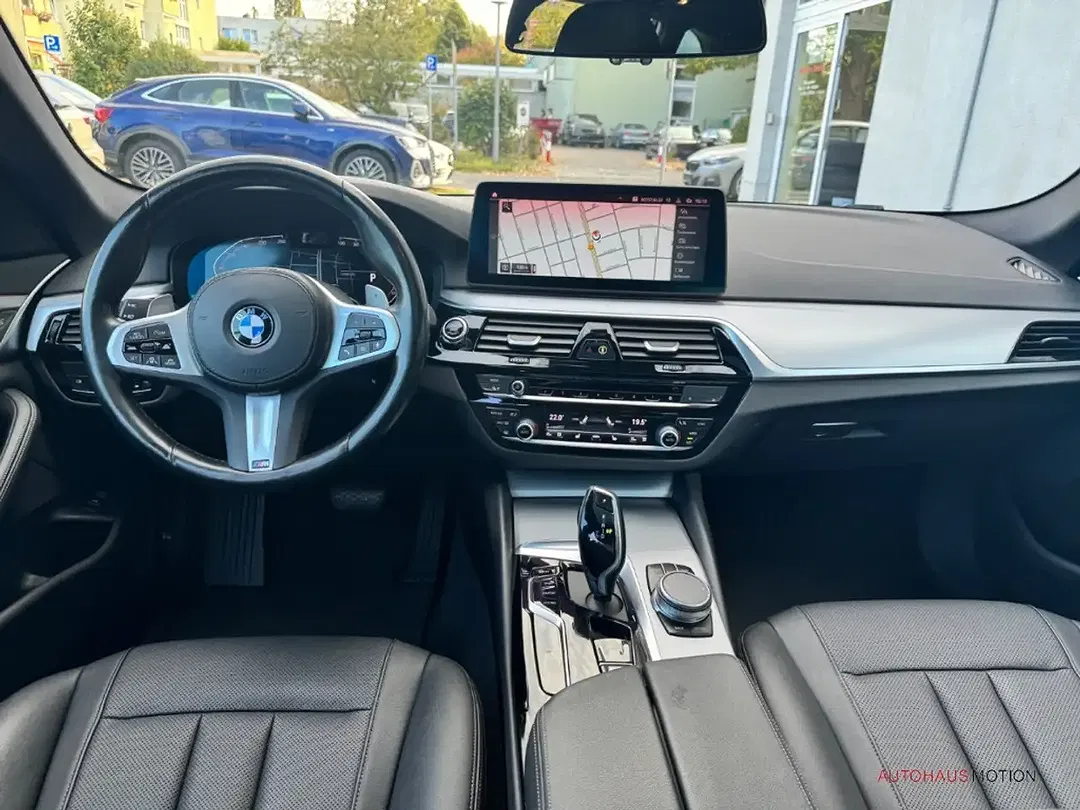 BMW 530 - Thumbnail 12