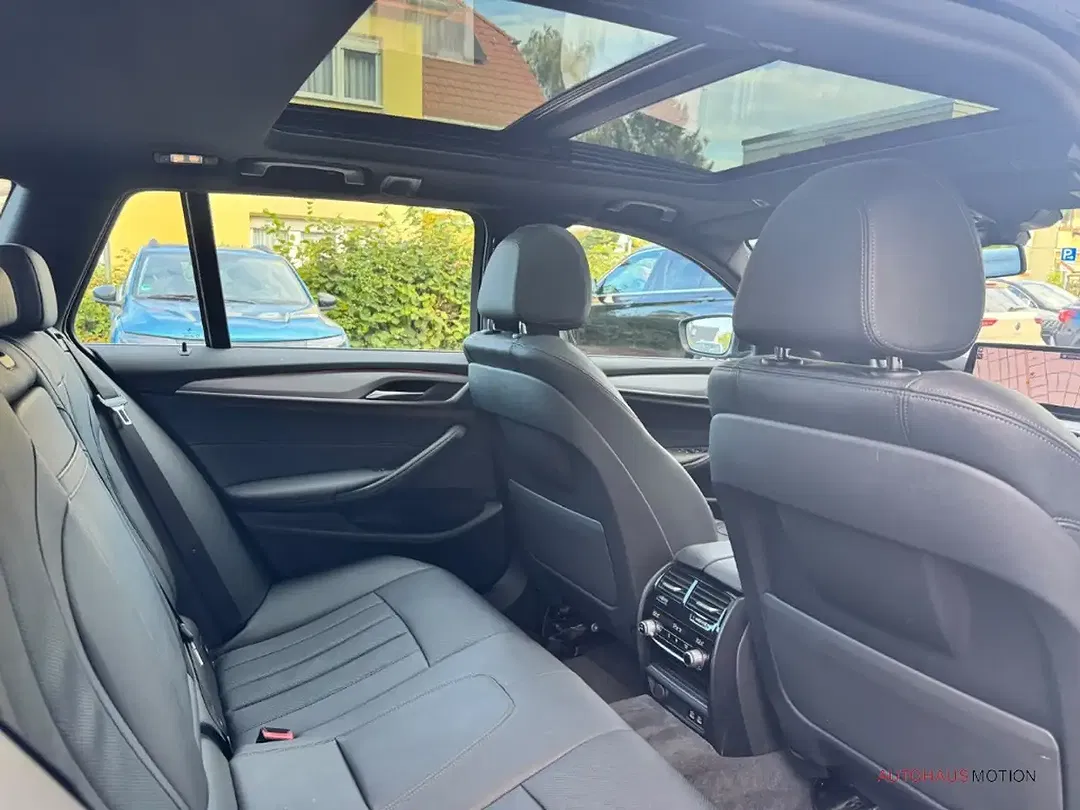 BMW 530 - Thumbnail 13