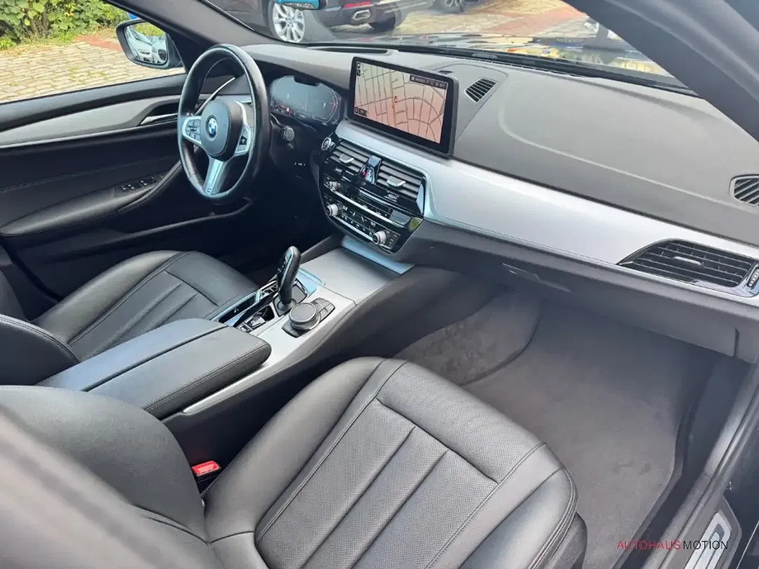 BMW 530 - Thumbnail 14