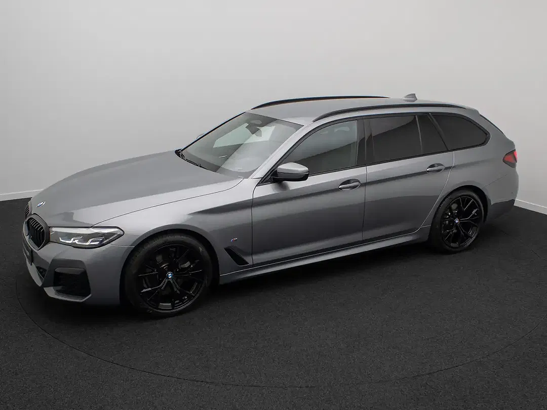 BMW 520 - Thumbnail 12