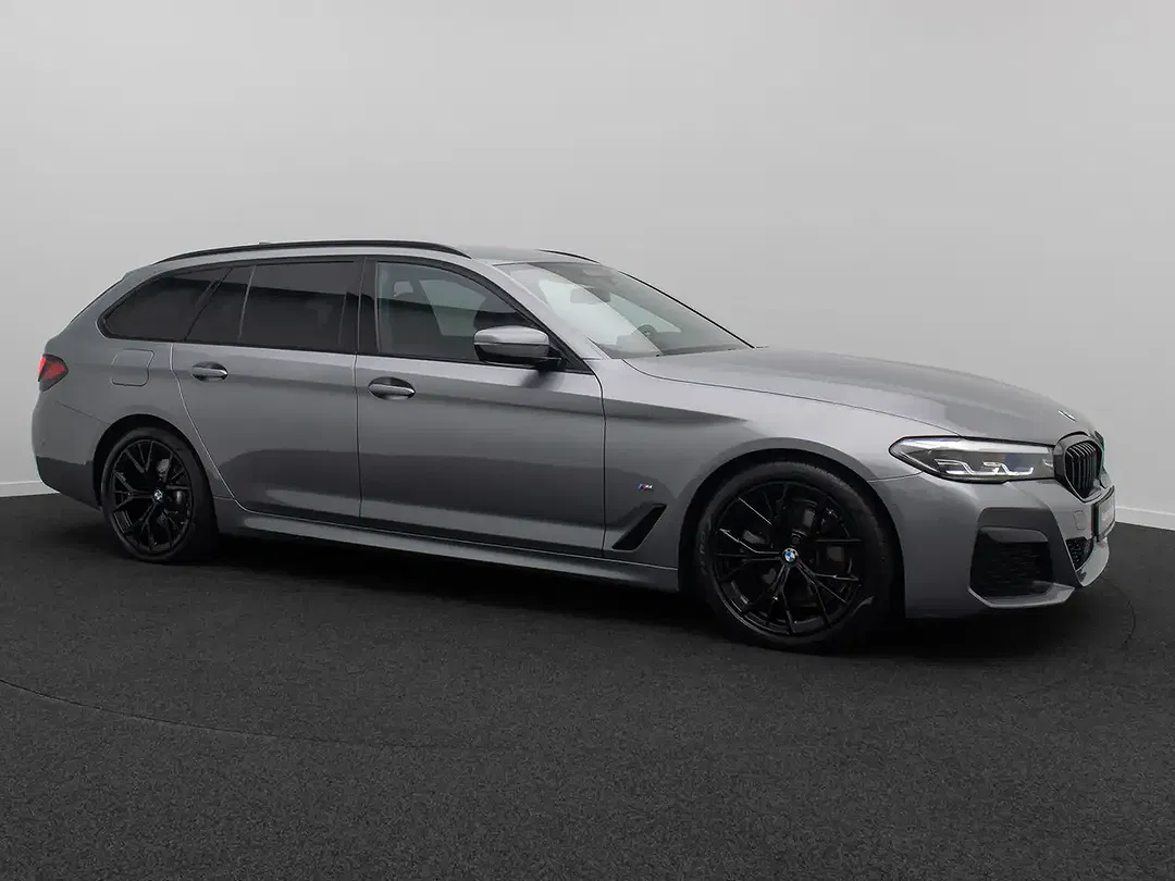 BMW 520 - Thumbnail 4