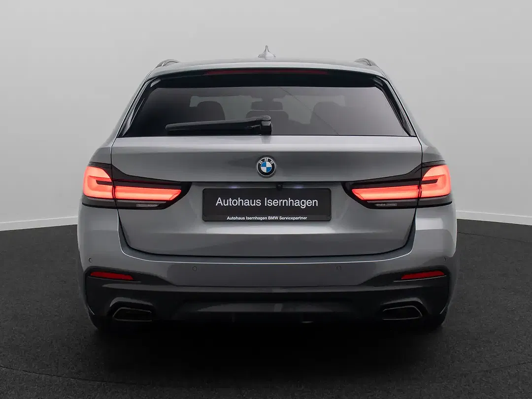 BMW 520 - Thumbnail 8