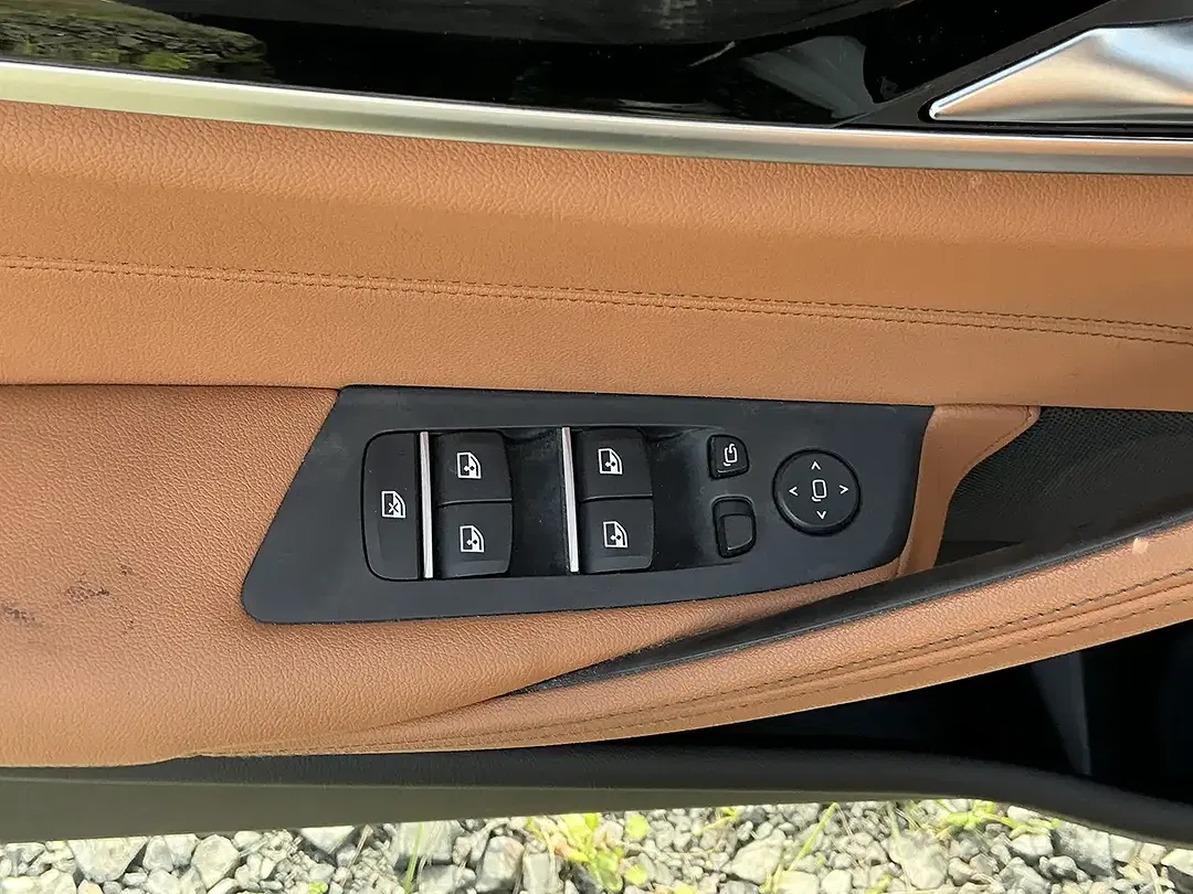 BMW 520 - Thumbnail 5