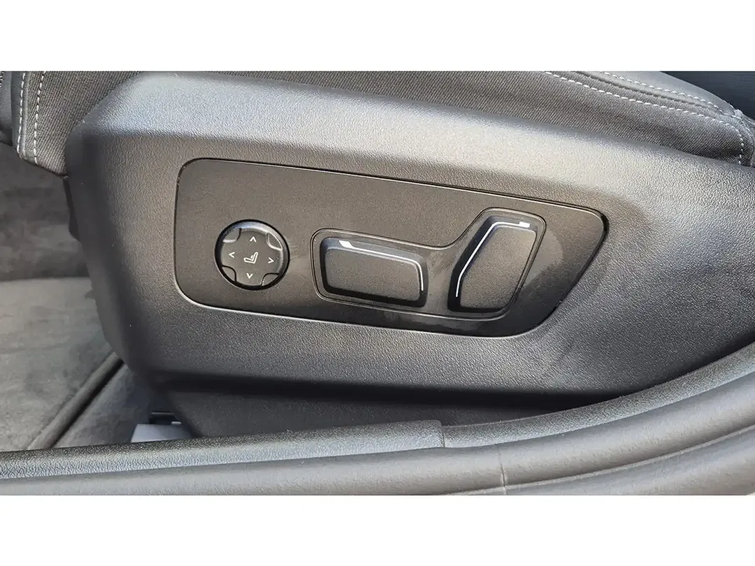 BMW 520 - Thumbnail 14