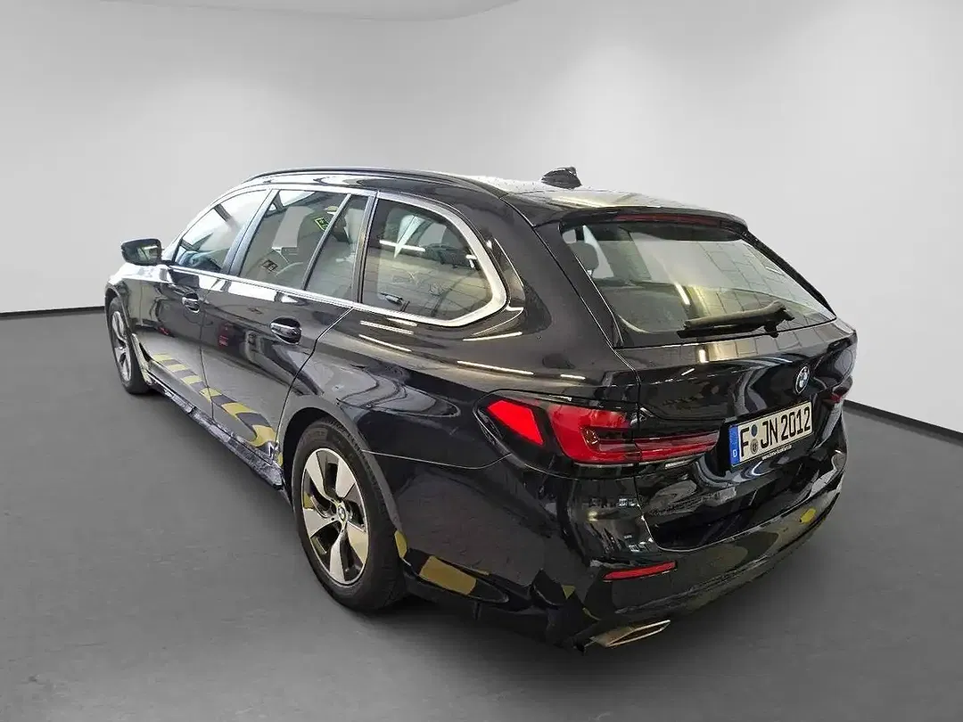 BMW 520 - Thumbnail 5